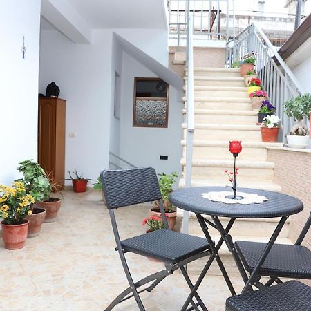Downtown Apartment 2 Berat Exterior foto