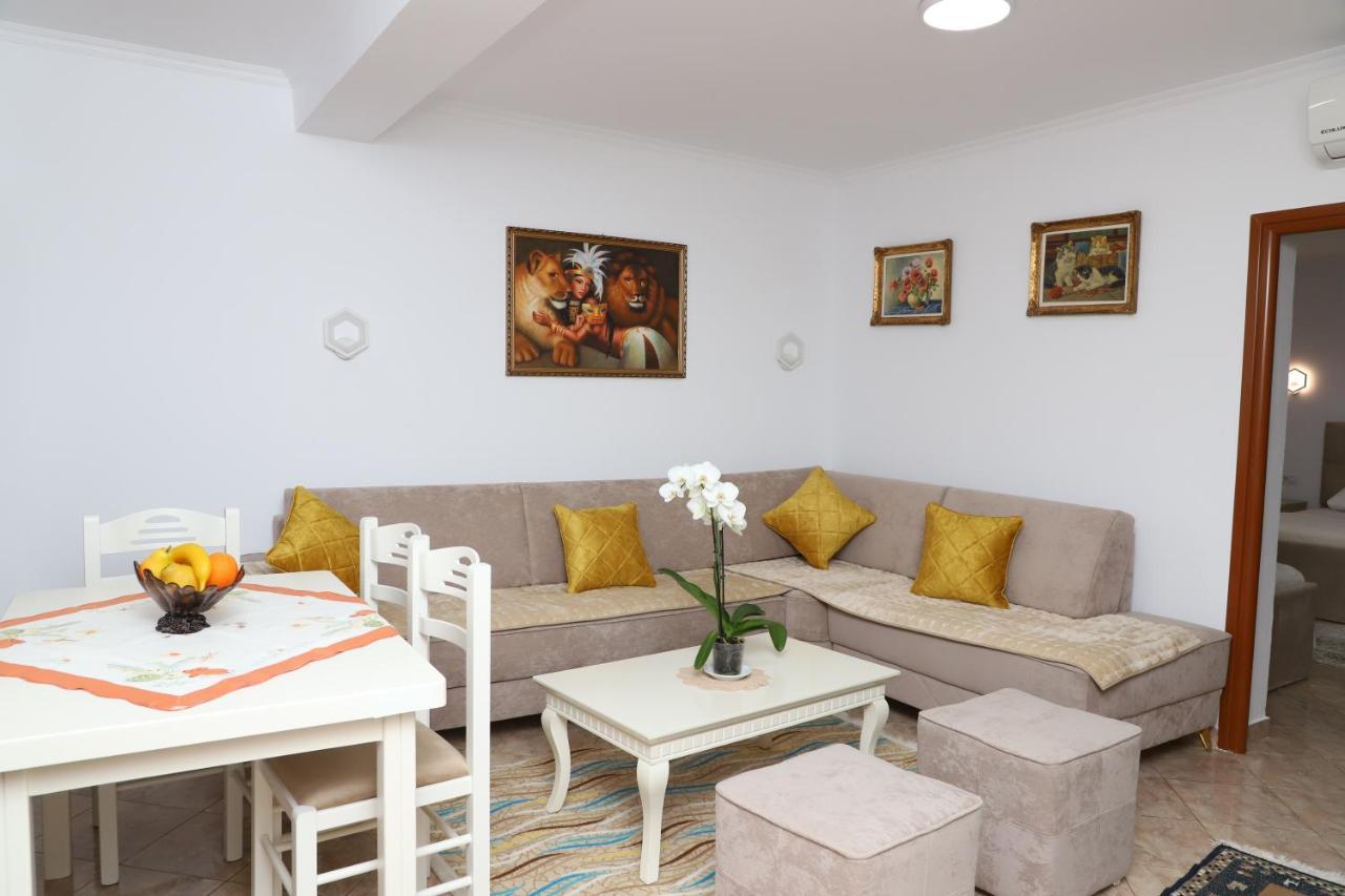 Downtown Apartment 2 Berat Exterior foto