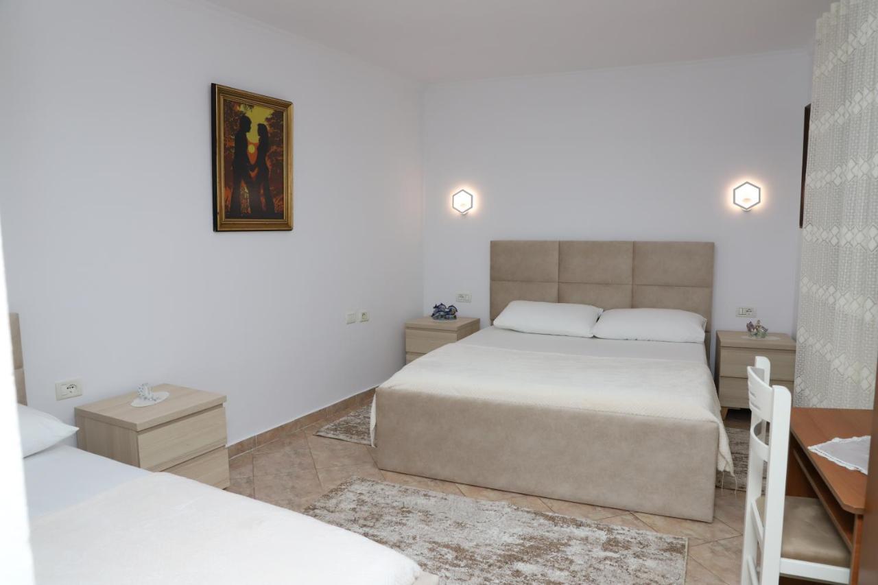 Downtown Apartment 2 Berat Exterior foto