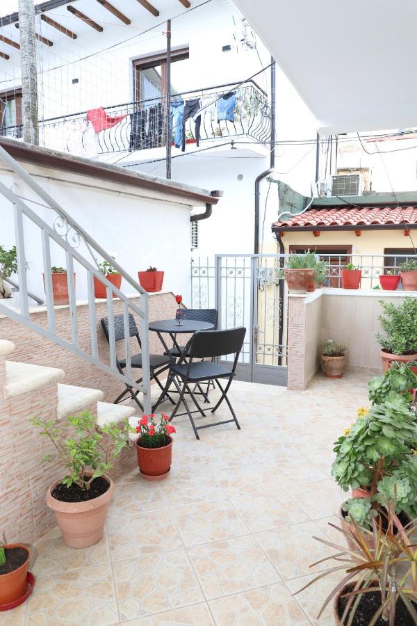 Downtown Apartment 2 Berat Exterior foto