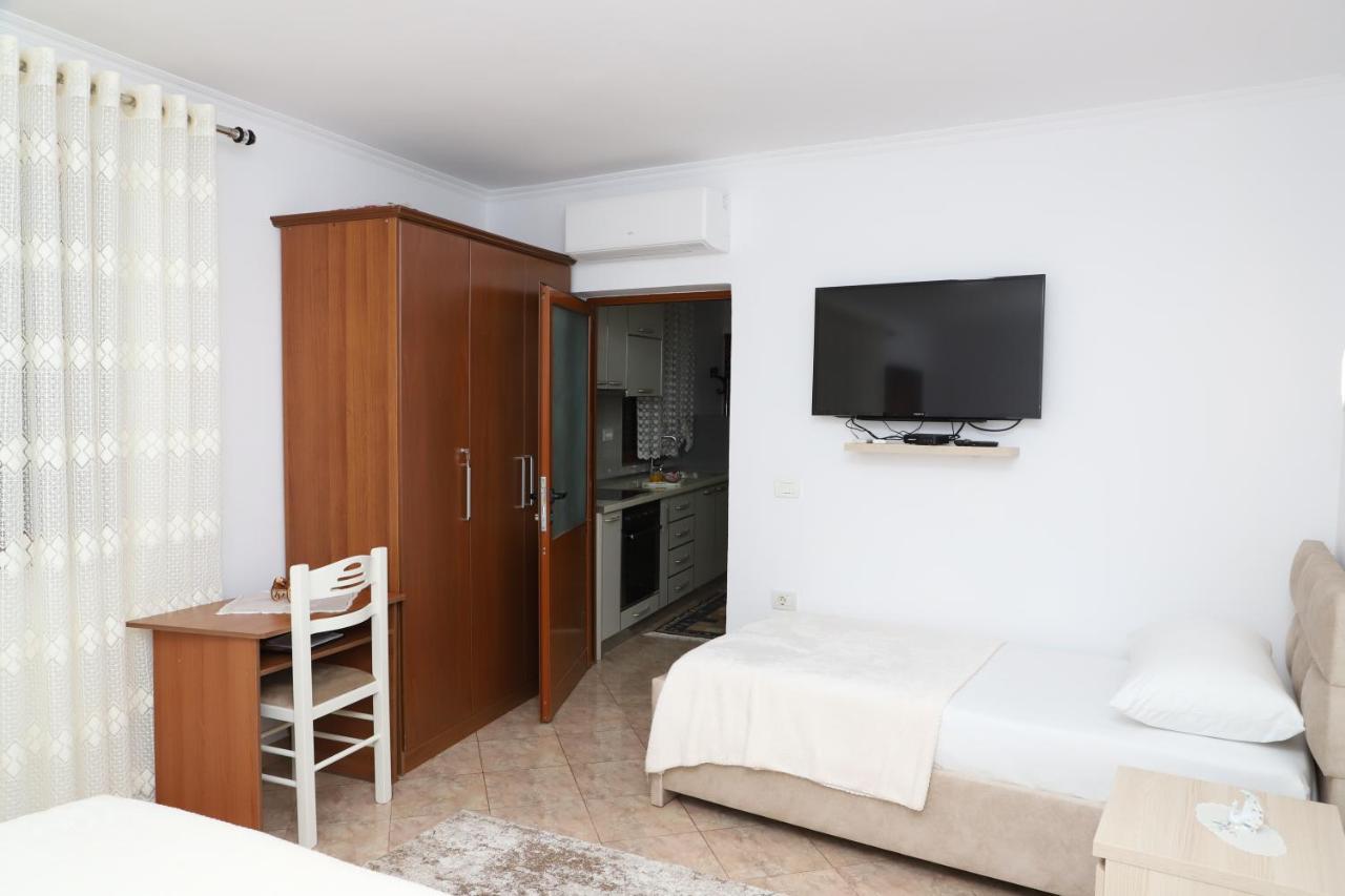Downtown Apartment 2 Berat Exterior foto